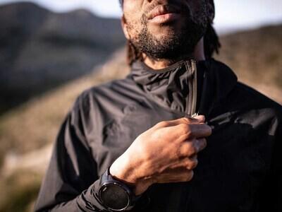 Actual product image Compressport Hurricane 10/10 men running jacket (S)