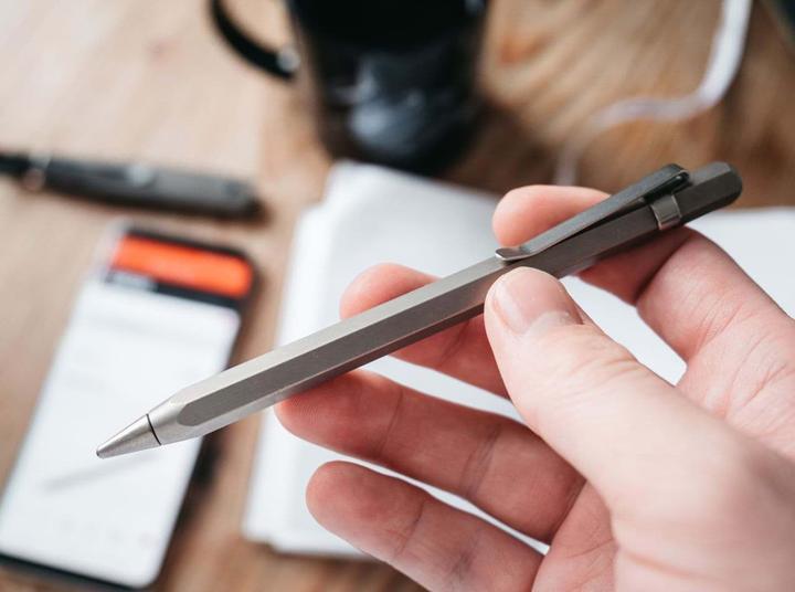 Actual product image Böker Redox Pen
