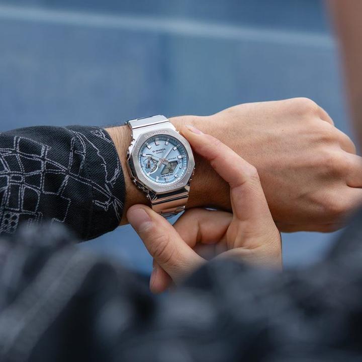 Produktbild G-Shock GM-2110D-2A (Chronograph, Digitaluhr, 44 mm)
