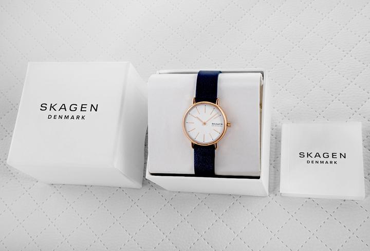 Actual product image Skagen Signature (Watch with gemstone, 30 mm)
