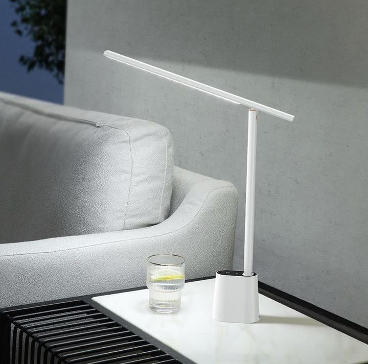 Actual product image Baseus Desk Lamp (250 lm)