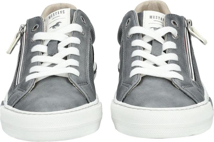 Actual product image Mustang Sneaker (40)