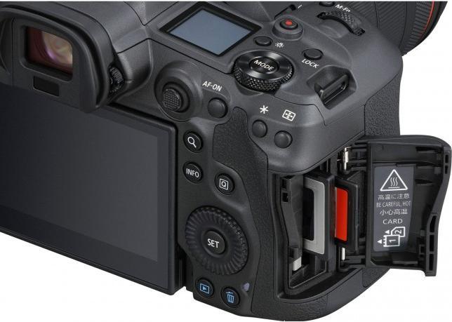 Actual product image Canon EOS R5 + RF 24-105/4.0 L IS USM (EU) (24 - 105 mm, 45 Mpx, Full frame)