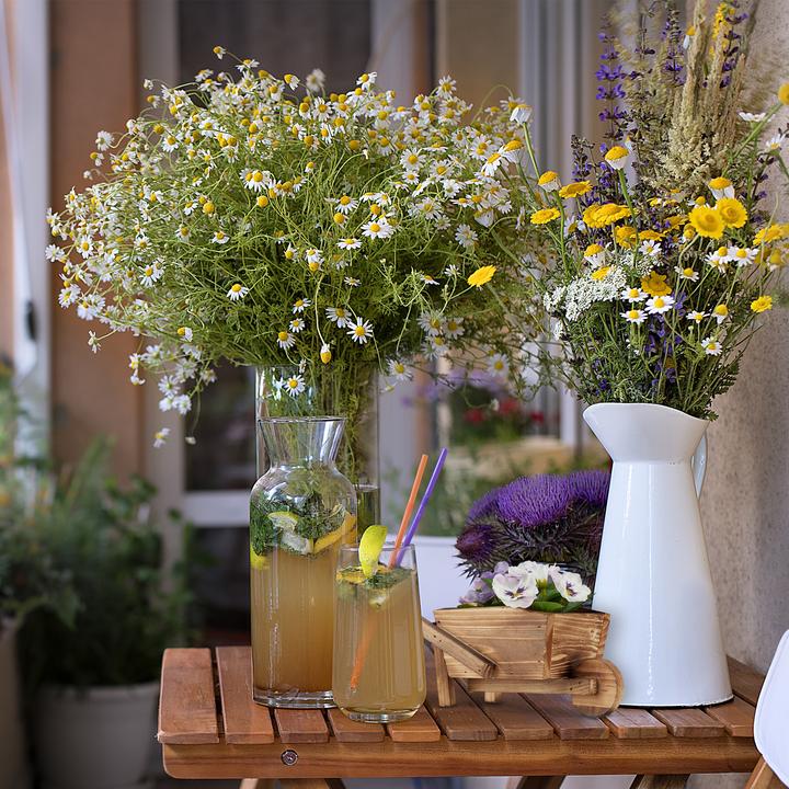 Actual product image Relaxdays Plant wheelbarrow