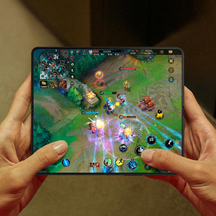 Produktbild Samsung Galaxy Z Fold4 (256 GB, Beige, 7.60", SIM + eSIM, 50 Mpx, 5G)