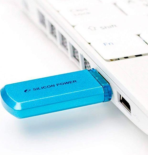Produktbild Silicon Power Helios 101 - USB-Flash-Laufwerk (8 GB, USB 2.0)
