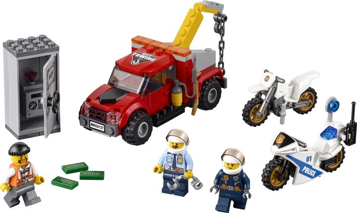 Actual product image LEGO Tow truck on the road (60137, LEGO City)
