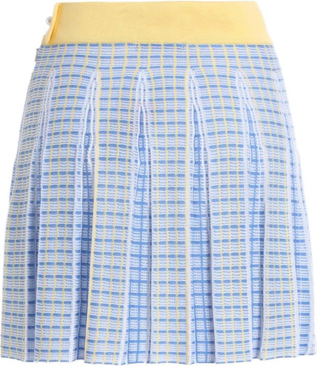 Yellow-blue