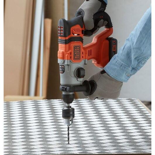 Actual product image Black & Decker BCD900BXJ (Rechargeable battery operated)