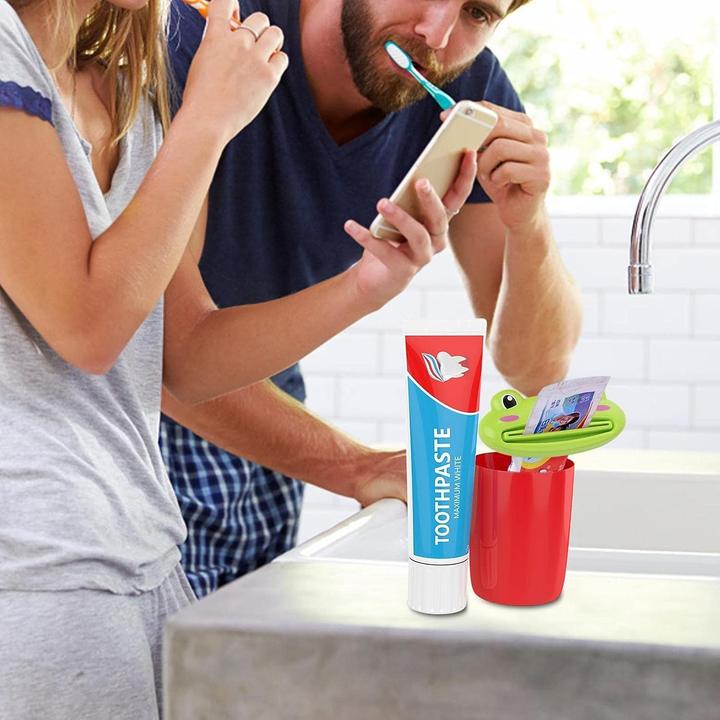 Actual product image Cbx Toothpaste Press Frog