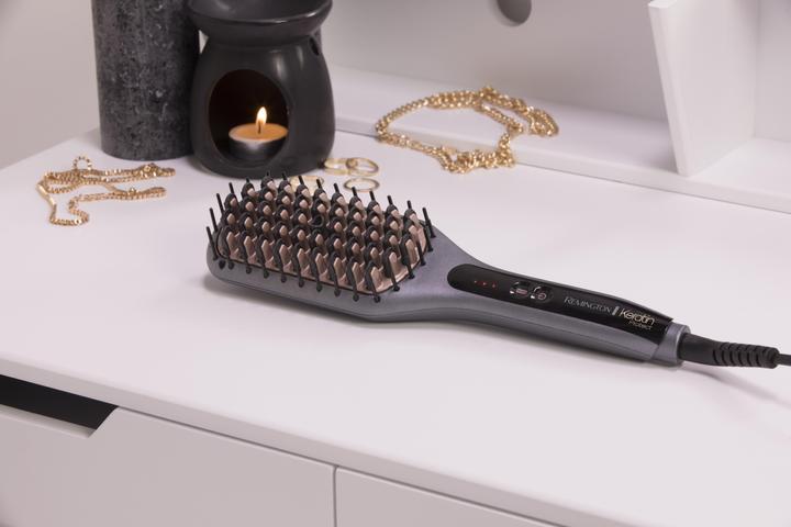 Actual product image Remington Keratin Protect (Hair straightening brushes)