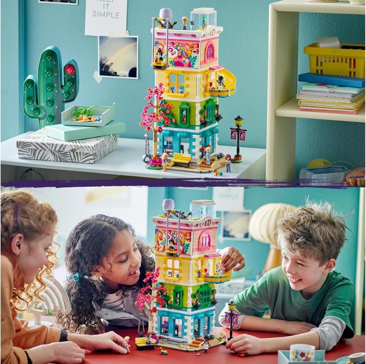 Produktbild LEGO Heartlake City Gemeinschaftszentrum (41748, LEGO Friends)