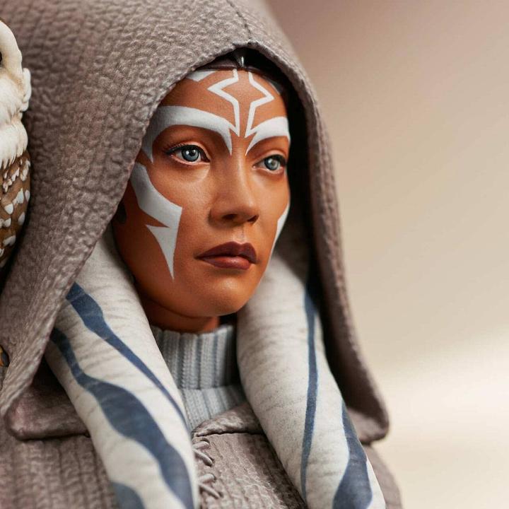 Actual product image Gentle Giant Star Wars Rebels buste 1/6 Ahsoka Tano 15 cm