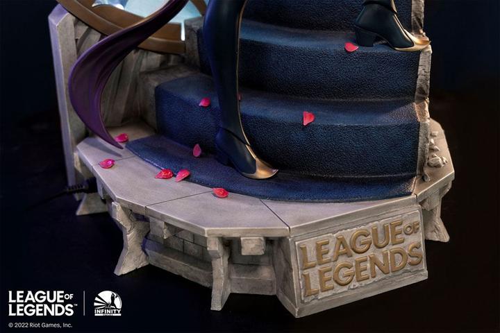 Image du produit Infinity Studio League of Legends "The Grand Duelist - Fiora Laurent" 1/4 Statue