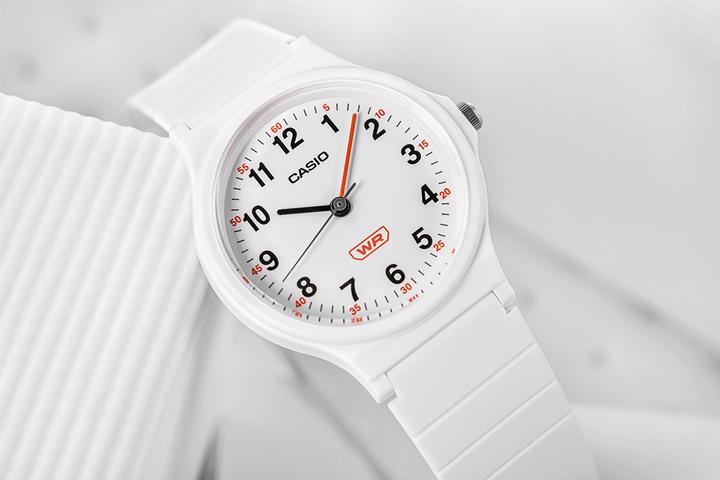 Produktbild Casio Kinderuhr LQ-24B-7BDF + BOX