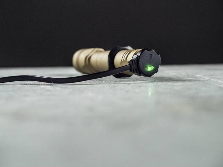Actual product image ArmyTek Dobermann Pro Magnet USB Sand Warm LED torch with wrist strap, with holster battery-powered (15 cm, 1400 lm)