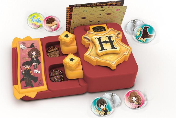 Image du produit Clementoni Harry Potter PLa fabrique à badges