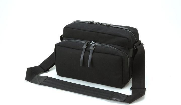 Actual product image Artisan & Artist Canvas Shoulder Camera Bag (Camera shoulder bag, 1 l)