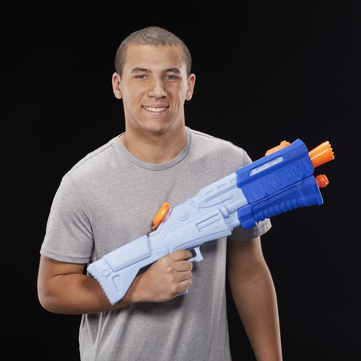 Actual product image Nerf Super Soaker Fortnite TS-R