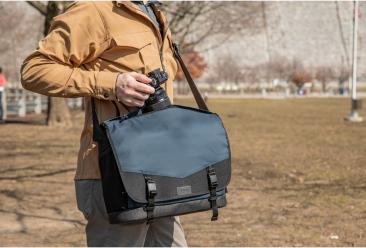 Actual product image Tenba DNA 16 Slim Messenger (Camera shoulder bag)