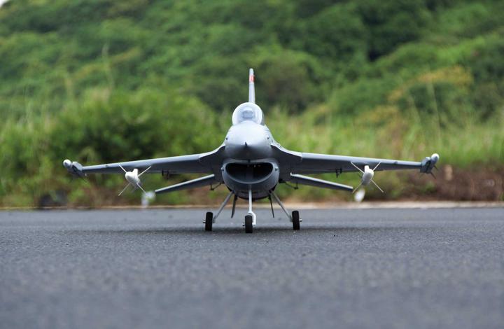 Produktbild Freewing F-16 falcon Grey PNP 70mm Jet EDF (Jet)