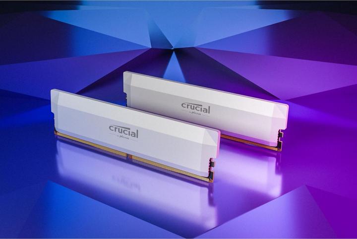 Produktbild Crucial Pro DDR5-6000 Kit 32GB 2x16GB UDIMM white Overclocking (2 x 16GB, 6000 MHz, DDR5-RAM, U-DIMM)