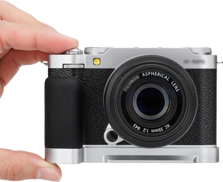 Produktbild JJC HG XM5 SILBER Kamera-Handgriff für Fuji X M5