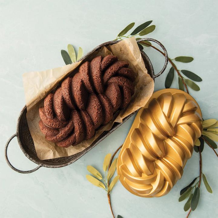 Image du produit Nordic Ware 75e anniversaire de la boucle tressée