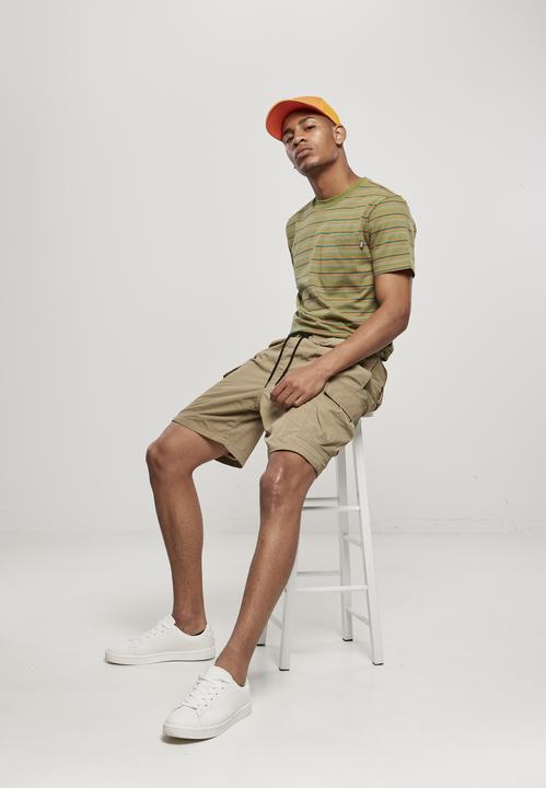 Actual product image Urban Classics Nylon Cargo Shorts (L)