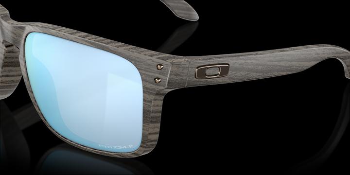 Actual product image Oakley Holbrook XL