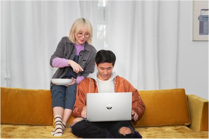 Produktbild HP Pavilion 15 (15.60", AMD Ryzen 5 5625U, 16 GB, 512 GB, CH)