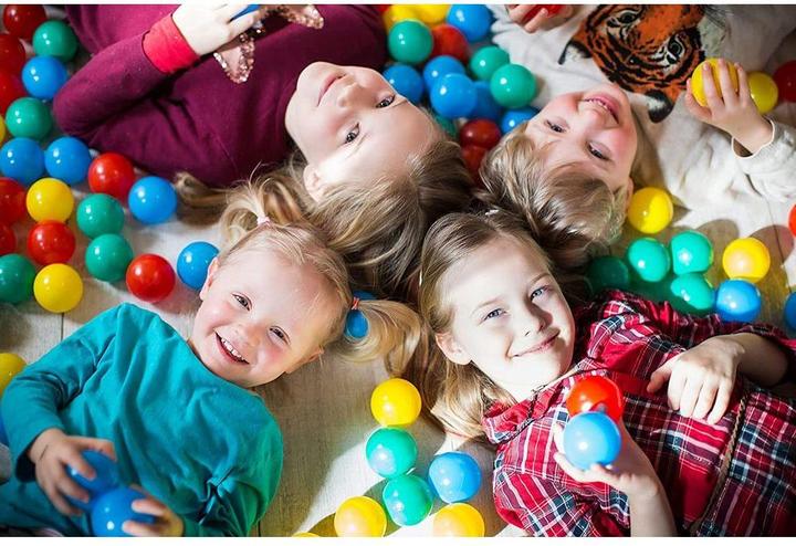 Produktbild Knorrtoys Bälleset ca. Ø6 cm - 100 balls/colorful