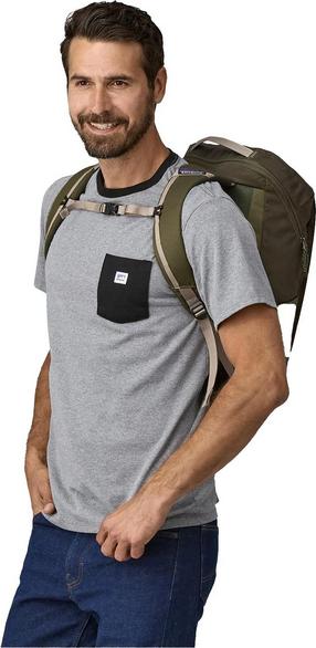 Actual product image Patagonia Black Hole 25 (25 l)