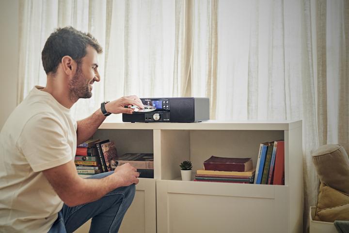 Produktbild Panasonic SC-DM202 (Bluetooth, CD Player, 2x 12 W)