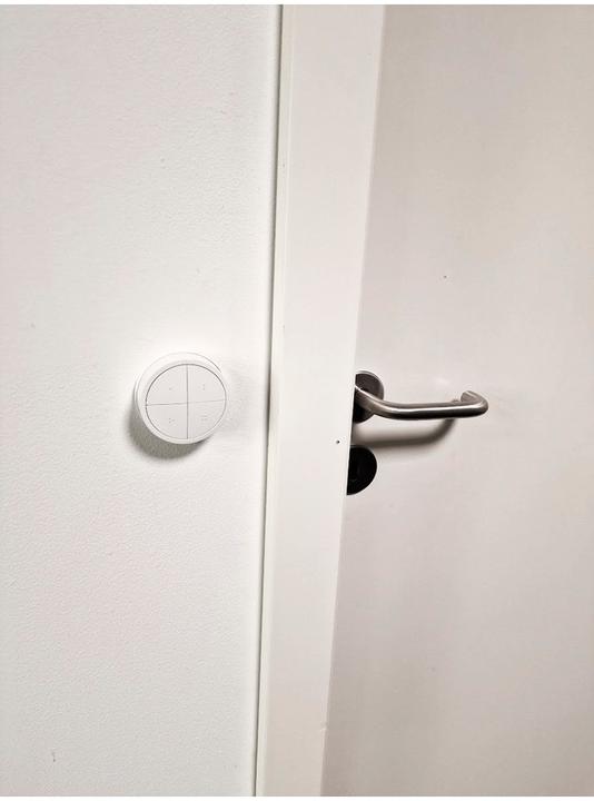 Actual product image Light Solutions Round bracket for Hue Tap Dial Switch