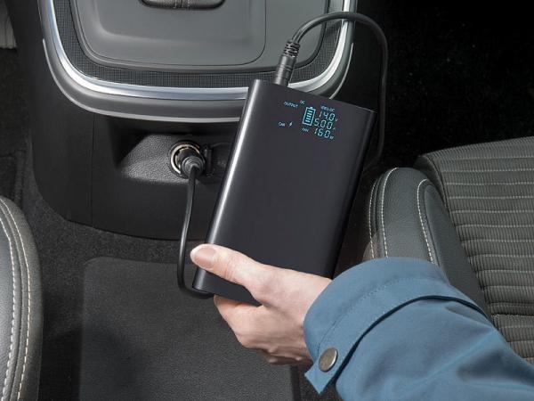 Image du produit Revolt Banque d'énergie USB (18000 mAh, 120 W, 66.60 Wh)
