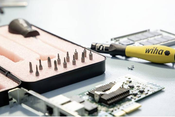 Actual product image Wiha Torque screwdriver set TorqueVario®-S Micro ESD 0.1 – 0.6 Nm mixed, variably adjustable torque limit (Port)