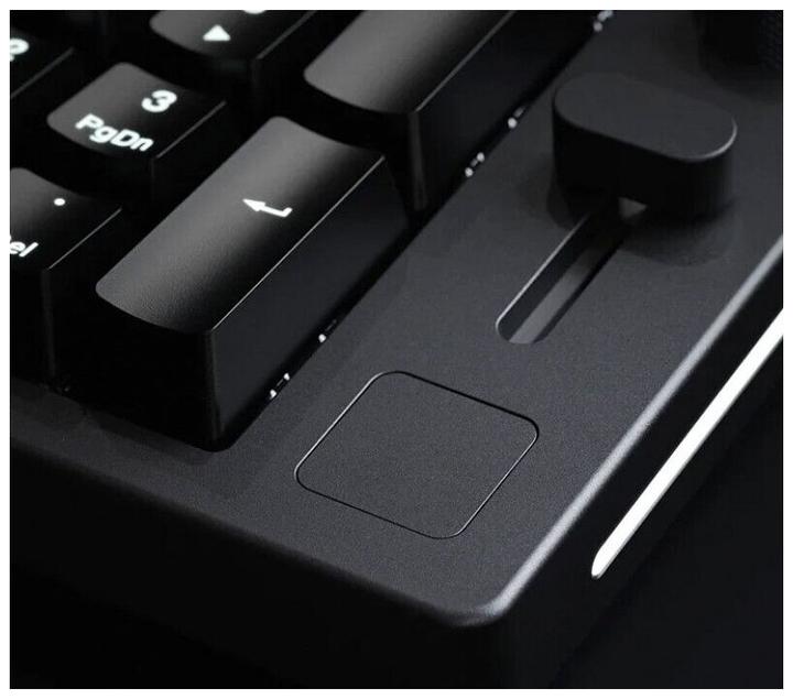 Produktbild Glorious PC Gaming Race GMMK Numpad Blank Badge - Black Slate