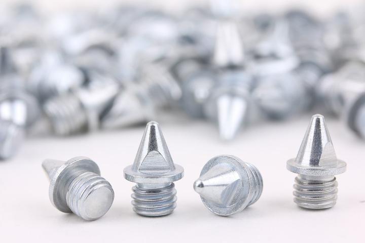 Sport-Thieme Dornen für Spikes (130 g)