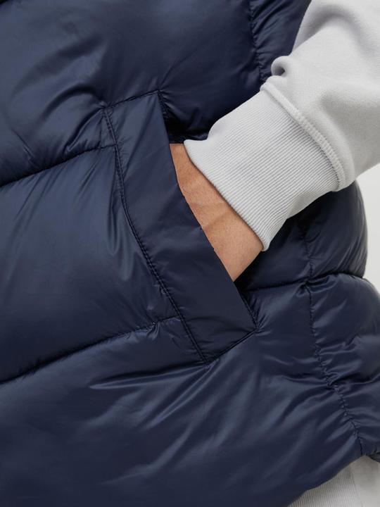 Immagine prodotto Jack & Jones Gilet in poliestere riciclato (M)
