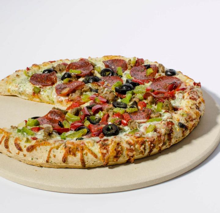 Actual product image Char Broil Pizza stone 33cm