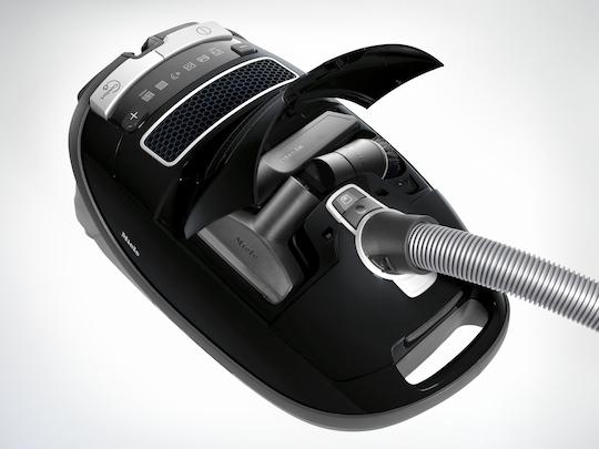 Actual product image Miele Complete C3 Score Black EcoLine - SGDP3