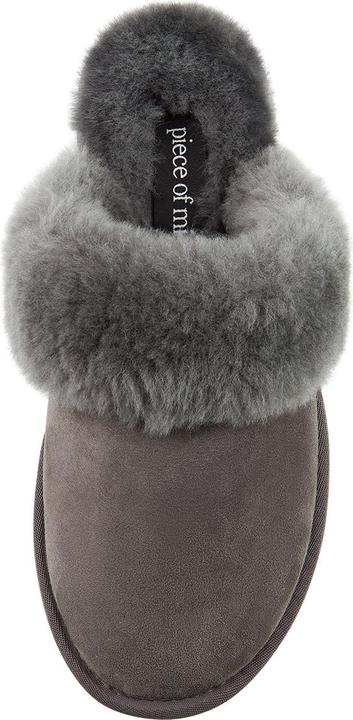 Actual product image Piece of Mind Classic slippers (40)
