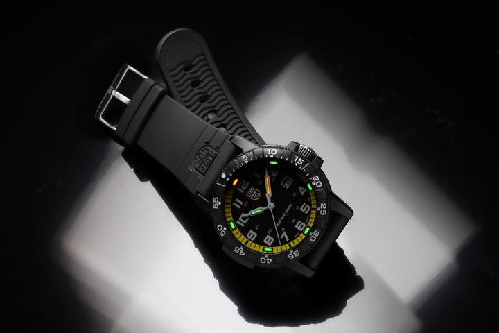 Image du produit Luminox Leatherback Sea Turtle Giant 0320 Series (Montre de plongée, 44 mm)