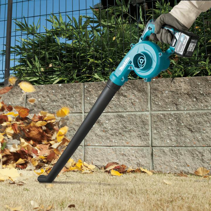 Actual product image Makita UB 101 DSA battery blower 12 V max. + 2x battery 2.0 Ah + charger (Rechargeable battery operated, Leaf blower)