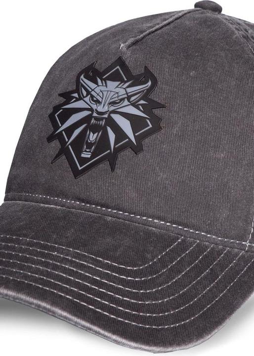 Actual product image Difuzed The Witcher Curved Bill Cap Wolf (XL)