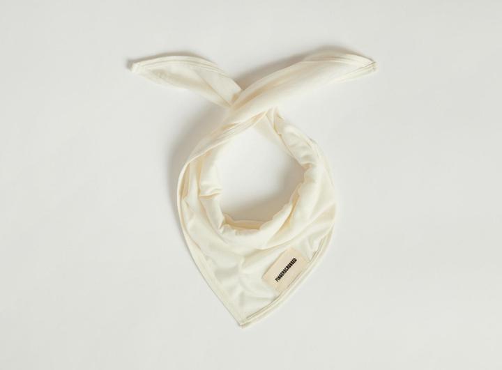 Fingerscrossed Triangle Scarf, Tofu