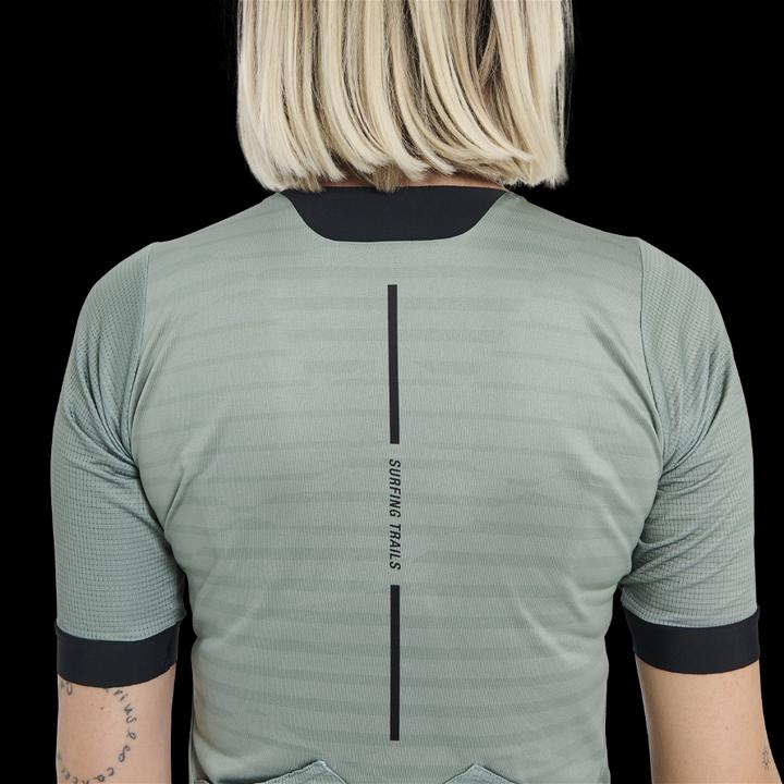 Actual product image ION Bike Jersey VNTR Amp SS women - sea grass (W40/L26)