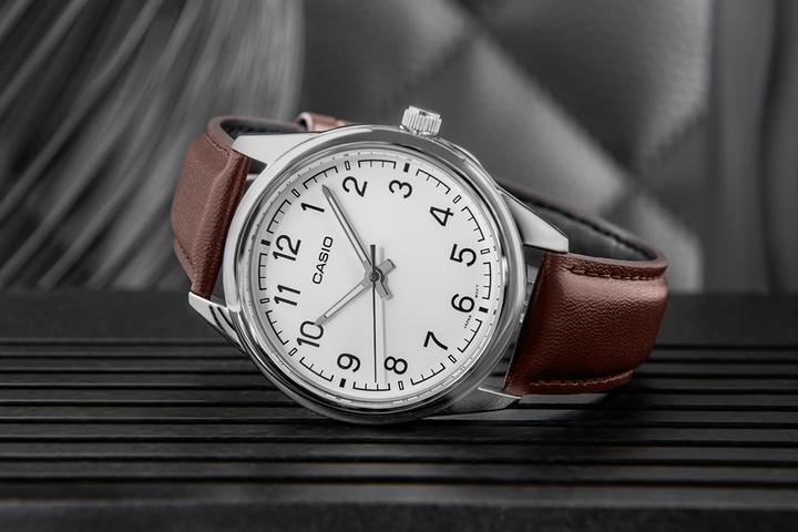 Actual product image Casio Standard (Analogue wristwatch, 40 mm)