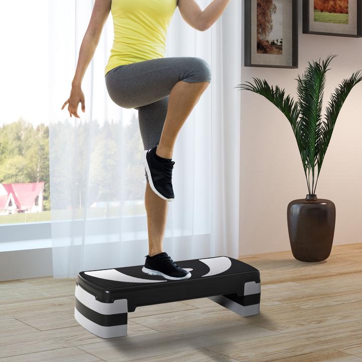 Actual product image Homcom Tapboard with 3 steps